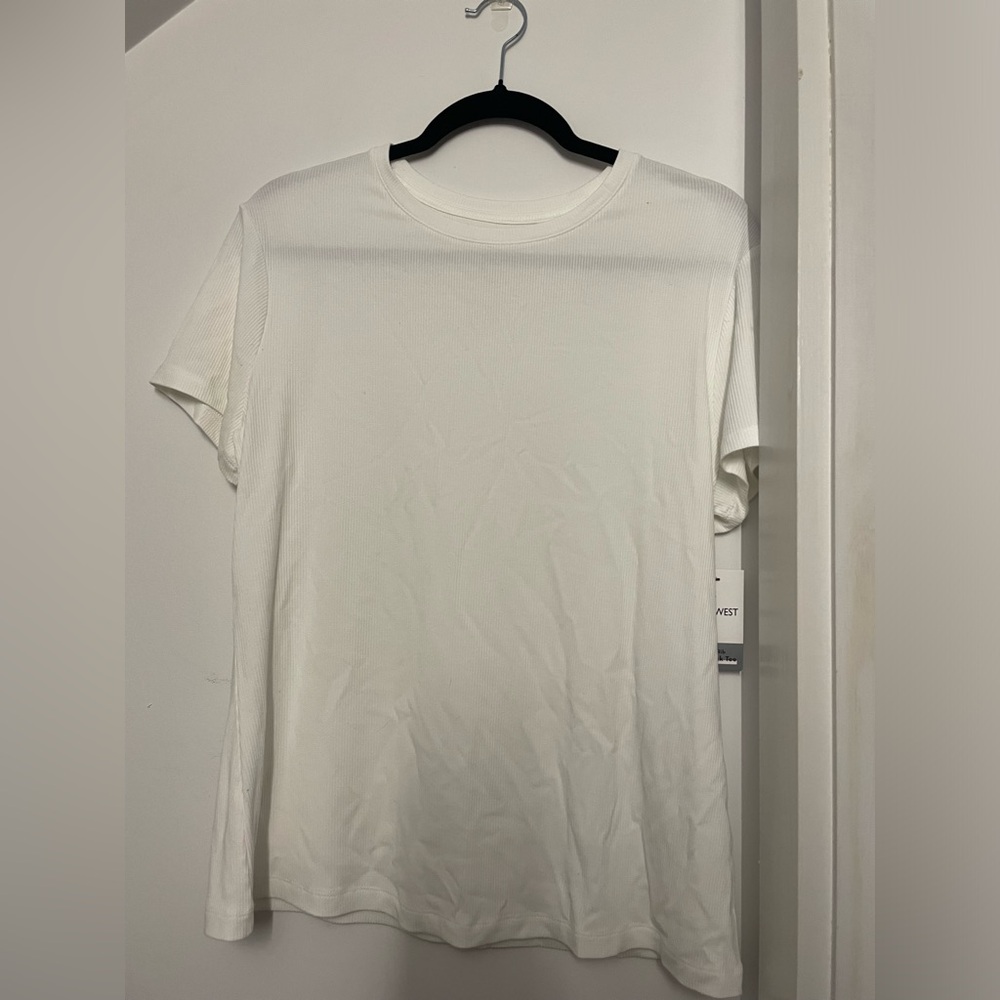 Size XL new t-shirt